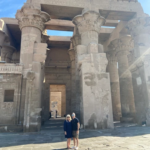 a couple in egypt