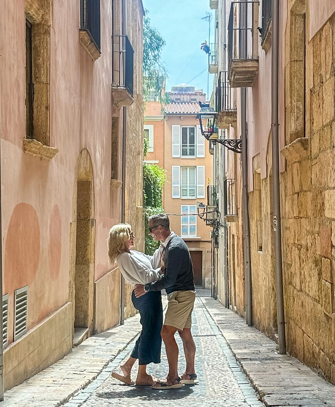 couple in Tarragona Spain