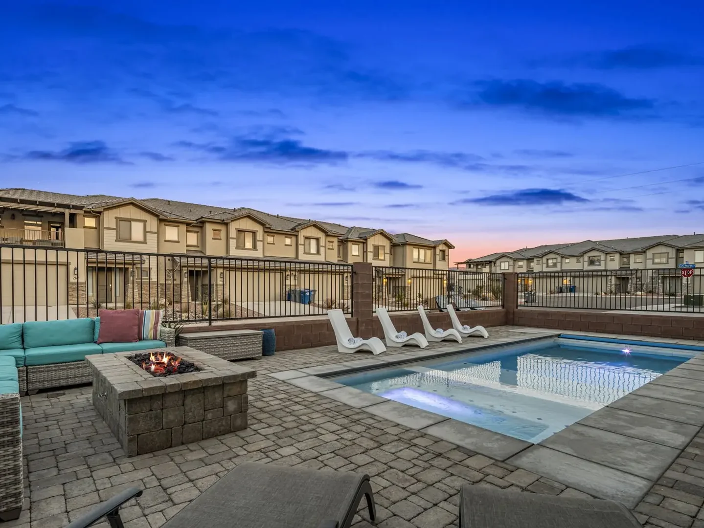 Large Family Vacation Rental Near Zion National that sleeps 20+